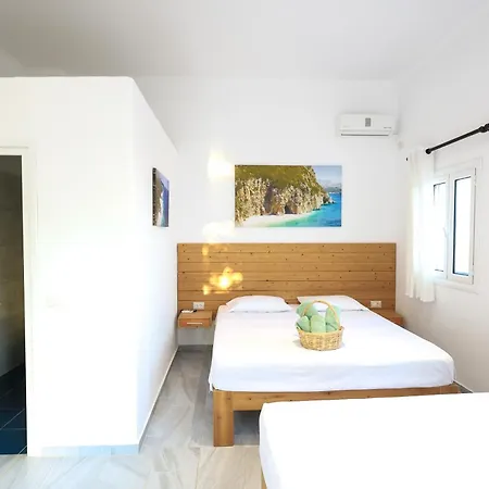 Casablanca 3* Dhërmi